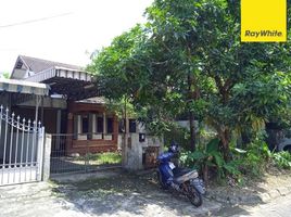  Villa zu verkaufen in Wiyung, East Jawa, Wiyung