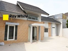 4 Bedroom House for sale in Kenjeran, Surabaya, Kenjeran