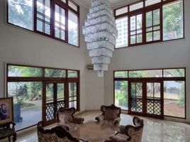  House for sale in Universitas Katolik Indonesia Atma Jaya, Tanah Abang, Kebayoran Lama