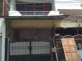 4 Bedroom House for sale in Dukuhpakis, Surabaya, Dukuhpakis