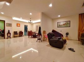 7 chambre Villa for sale in Selangor, Damansara, Petaling, Selangor