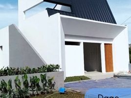 4 Bedroom House for sale in Cidadap, Bandung, Cidadap