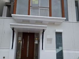 Villa 2 chambre à vendre à Wiyung, East Jawa, Wiyung