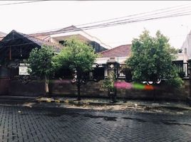 7 Schlafzimmer Villa zu verkaufen in Sukolilo, East Jawa, Sukolilo
