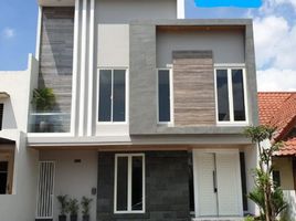 4 Habitación Villa en venta en Tambaksari, East Jawa, Tambaksari