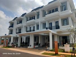 Villa 4 chambre à vendre à Cipondoh, Banten, Cipondoh, Tangerang