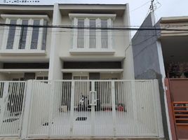 3 Habitación Villa en venta en Tambaksari, East Jawa, Tambaksari