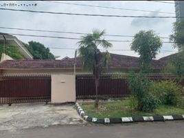 5 Bedroom House for sale in Dukuhpakis, Surabaya, Dukuhpakis