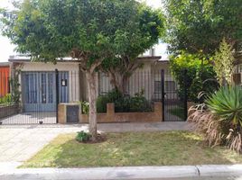 2 Bedroom House for sale in Quilmes, Buenos Aires, Quilmes