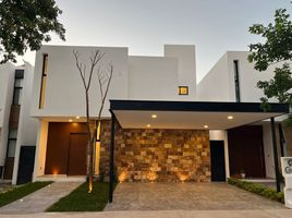 在Merida, Yucatan出售的4 卧室 别墅, Merida