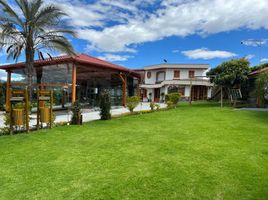 4 Habitación Casa en venta en Nayon, Quito, Nayon