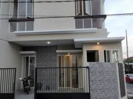 Villa 3 chambre à vendre à Rungkut, East Jawa, Rungkut, Surabaya