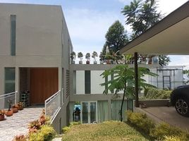 Maison 3 chambre à vendre à Cidadap, West Jawa, Cidadap, Bandung