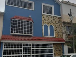 3 Habitación Casa en venta en Monterrey, Nuevo León, Monterrey