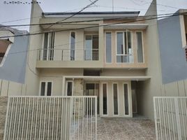 4 Habitación Casa en venta en Tambaksari, East Jawa, Tambaksari