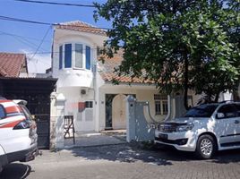 4 Habitación Villa en venta en Wiyung, East Jawa, Wiyung
