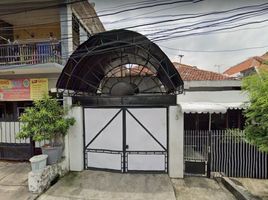 Villa 4 chambre à vendre à Dukuhpakis, East Jawa, Dukuhpakis
