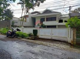 4 Kamar Rumah for sale in Sukasari, Bandung, Sukasari