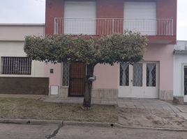 3 Bedroom House for sale in Quilmes, Buenos Aires, Quilmes