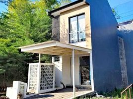2 Habitación Casa en venta en Wiyung, East Jawa, Wiyung
