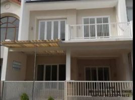 5 Bedroom Villa for sale in Kenjeran, Surabaya, Kenjeran