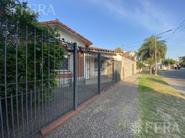 2 Bedroom House for sale in Quilmes, Buenos Aires, Quilmes