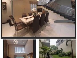 5 Bedroom House for sale in Dukuhpakis, Surabaya, Dukuhpakis