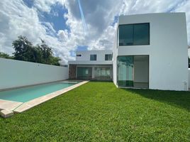 4 Schlafzimmer Villa zu verkaufen in Yaxkukul, Yucatan, Yaxkukul, Yucatan
