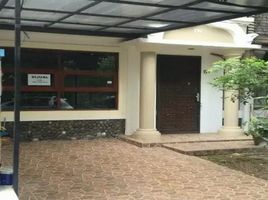 3 Kamar Vila for sale in Curug, Tangerang, Curug