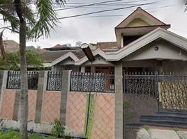 5 Schlafzimmer Villa zu verkaufen in Dukuhpakis, East Jawa, Dukuhpakis