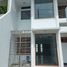 4 Kamar Rumah for rent in Indonesia, Wonokromo, Surabaya, East Jawa, Indonesia