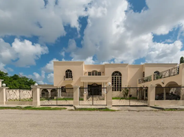 6 chambre Villa for sale in Yucatan, Merida, Yucatan