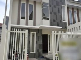 4 Kamar Rumah for sale in Wonocolo, Surabaya, Wonocolo