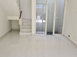 Maison 2 chambre à vendre à Wiyung, East Jawa, Wiyung