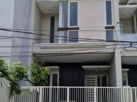 3 Habitación Casa en venta en Tenggilis Mejoyo, East Jawa, Tenggilis Mejoyo