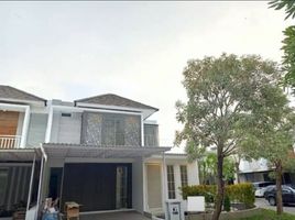 5 Bedroom Villa for sale in Lakarsantri, East Jawa, Lakarsantri, Surabaya, East Jawa, Indonesia