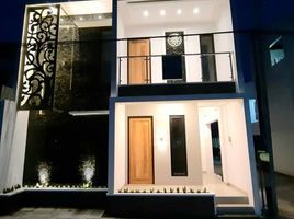 4 Bedroom House for sale in Ngemplak, Sleman, Ngemplak