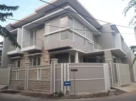 4 Habitación Villa en venta en Mulyorejo, East Jawa, Mulyorejo