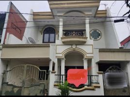 3 Kamar Rumah for sale in Gunung Anyar, Surabaya, Gunung Anyar