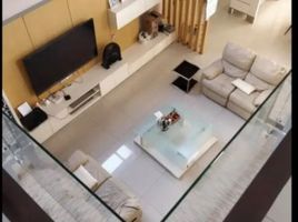 5 Bedroom House for sale in Dukuhpakis, Surabaya, Dukuhpakis