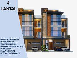 4 Bedroom House for sale in Dukuhpakis, Surabaya, Dukuhpakis