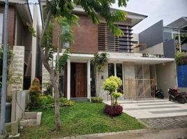 4 Schlafzimmer Haus zu verkaufen in Lakarsantri, East Jawa, Lakarsantri