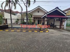 4 Kamar Rumah for sale in Gunung Anyar, Surabaya, Gunung Anyar