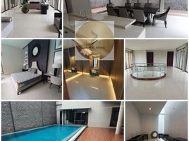 7 Bedroom House for sale in Lakarsantri, Surabaya, Lakarsantri