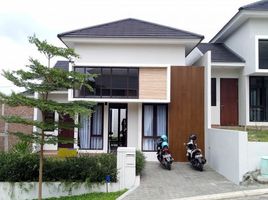 2 Kamar Vila for sale in Taman, Madiun, Taman