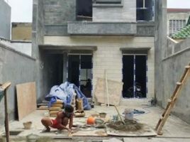 3 Habitación Villa en venta en Rungkut, East Jawa, Rungkut