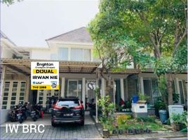 4 Schlafzimmer Villa zu verkaufen in Lakarsantri, East Jawa, Lakarsantri