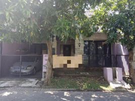 3 Habitación Villa en venta en Wiyung, East Jawa, Wiyung