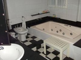 Villa 4 chambre à vendre à Moron, Buenos Aires, Moron