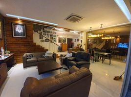 5 Bedroom House for sale in Aeon Mall Jakarta Garden City, Cakung, Cakung